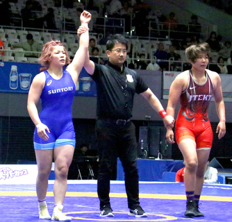 【レスリング】鏡優翔が号泣Ｖ　全日本で敗れた相手に雪辱し、世界選手権、アジア大会代表入り　「テレビばっかり出ていると思っていると思いますが…、出てますが、練習しています」