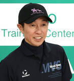 「【日本ダービー・共同会見】「イレ込むんですよ、だいたい」調教終え武豊騎手は笑顔でジョーク　ゴーイントゥスカイの調教見守ったオーナーに」の画像1