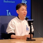 ユニクロ×ドジャース再び　来場者にＴシャツ＆クリアバッグ配布のイベントデー　柳井康治氏「米国でも認知度が上がっている」
