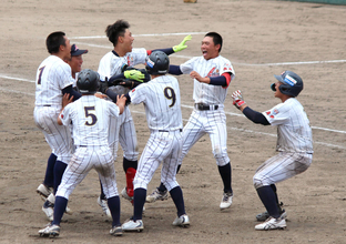 【ボーイズリーグ】明石３年生が劇的勝利で全国切符　ジャイアンツカップ兵庫県予選