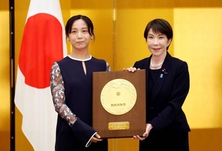 国民栄誉賞受賞・高木美帆さんのワンピースドレス姿にネット興奮「清楚でとても素敵」「かわいい！！！めーっちゃお似合い！！！」