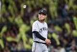 「【巨人】２９日にも自力Ｖ消滅…阪神との直接対決５連敗で自力の差見せつけられる　」の画像1
