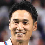 「妻はベッキー！スピード婚から７年…片岡保幸監督「三兄弟」イケメン兄貴２人を顔出し「心から感謝」」の画像1