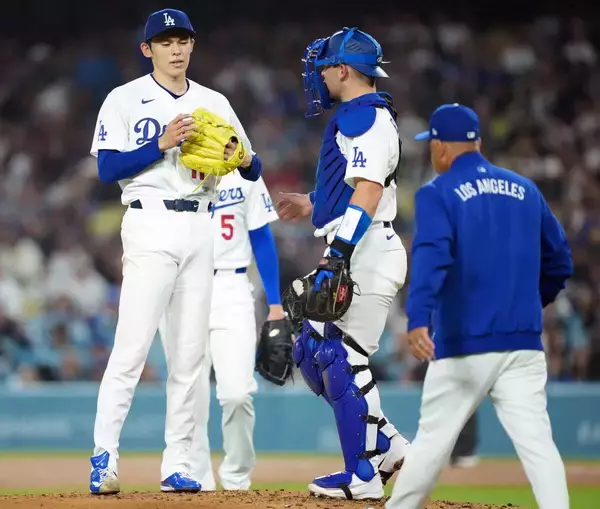 ロバーツ監督、不安払拭の佐々木朗希を絶賛「勇気づけられた」　ＯＰ戦防御率１５・５８も、シーズン初登板で５回途中１失点の粘投