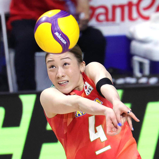【バレー】日本女子、連敗ストップ７勝目　石川真佑「自分が決める」第４セット“石川劇場”２日連続チーム最多の２２得点 、サッカーＷ杯の盛況に刺激も…タイに３－１