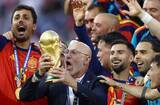 「【Ｗ杯】６５歳最年長優勝監督に　スペイン・デラフエンテ監督「本当に誇り」「非常に一体感の強いグループ」アルゼンチン圧倒で２度目の王者」の画像1
