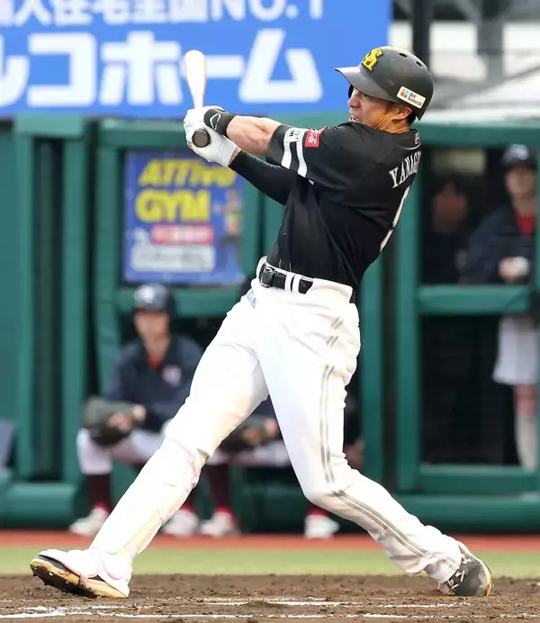 【ソフトバンク】すべて逆転勝ちで３年ぶりの開幕４連勝！　４番・柳田悠岐が同じ８８年世代の前田健太から同点タイムリー