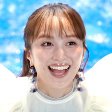 「だ、だ、だれと」百田夏菜子、幻想的な夜桜見物姿にフォロワー沸く「なんちゅー」「ひときわ目立つ」…電撃婚から２年