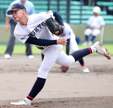 【高校野球】プロ注目の中京・鈴木悠悟、二刀流躍動Ｖ　２失点完投＆３安打　甲子園ニューヒーロー候補…７年ぶり８度目の甲子園　岐阜大会