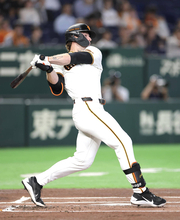 【巨人】「２番」起用で結果残したキャベッジ「出たら一生懸命プレーして勝つために全力を尽くすだけ」逆転Ｖへ闘志
