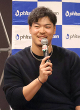 【阪神】佐藤輝明、契約未更改でキャンプ地・沖縄入りが確実に…甲子園クラブハウス訪れるも契約更改等に関する動きなし