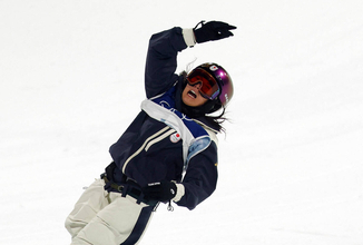 【五輪】スノーボード村瀬心椛が逆転で日本女子初の金メダル！！「絶対に立ってやる」３本目で大技炸裂　うれし涙止まらず