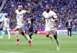 【Ｊ１清水】ＰＫ戦で敗戦も執念の勝ち点１　後半３８分から北川弾＆カピシャーバ弾で２点差追いつく「諦めない姿勢は評価できる」吉田監督