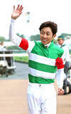 「【安田記念】「さすが豊ジョッキー。素晴らしいですね」シックスペンスのノーザンＦ・中島ＧＭもレジェンドの手腕を絶賛」の画像1