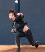 【日本ハム】島本浩也、ハム初ブルペン２５球「（実戦が）早いイメージがあるので…」新庄監督にアピール意欲