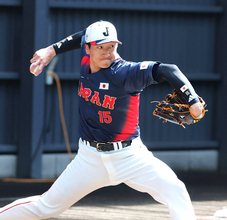 侍の守護神候補・大勢が順調アピール　若月健矢も仰天「ボールの強さやフォークの落差がすごい」