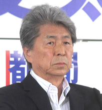 ８６歳・鳥越俊太郎氏　現在の姿に驚き！「お久しぶり」３ショット　がんも公表「４回も手術をされ…」