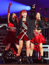 つばきファクトリー・秋山眞緒、卒業公演で涙「心から幸せでした」１０年間のアイドル人生を全う