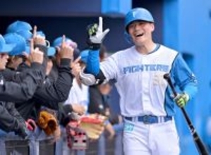 日本ハム・清宮幸太郎「ＤＯＭＩれ！」の「レ」で１号の喜びを表現…山崎臨時コーチの助言が一押し