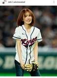 「「ウエスト細っっっっ！」ＷＢＣ韓国戦　始球式の美女にネット騒然！「綺麗すぎ」「ウェンディはびっくり」」の画像1
