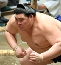 大の里、自己ワーストの初日から屈辱３連敗　初顔の藤ノ川に金星配給　横綱の初日から３連敗は１９年初場所の稀勢の里以来