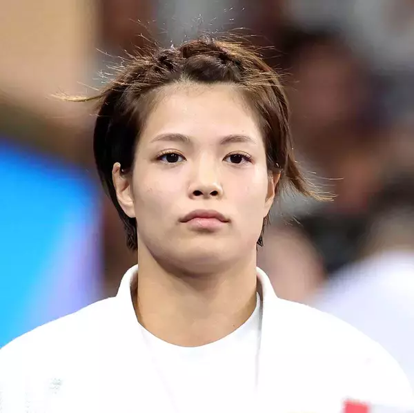 【ヤクルト】本拠開幕戦始球式に阿部詩が登場　３月３１日広島戦で柔道女子五輪金メダリストが神宮に