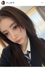 「同じ学校だったら告白してます」ＮｉｚｉＵ・リマの制服姿が「反則すぎるまじ可愛い」「クラスのマドンナ」