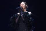 「乃木坂４６・梅澤美波、卒業コンサートで秋元康氏らに感謝「いつも私たちに楽曲をいただいてありがとうございました」」の画像1