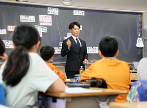 野球界の「キングカズ」になりたい　巨人・宮原駿介「大変な道だけれど一歩一歩」