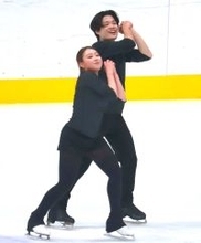 【全日本フィギュア】アイスダンスの新カップル「りかしん」　２０日に全日本デビューへ…公式練習、紀平は５季ぶりのリンク