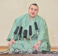 浪花節だよ安青錦は　綱取りに挑む春場所舞台は栄光と友情の大阪