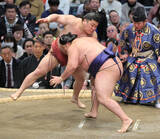 「幕内・朝紅龍が４勝目　同じ大阪出身の豪ノ山、宇良の活躍は「やっぱり気になるし、頑張りたい」」の画像1
