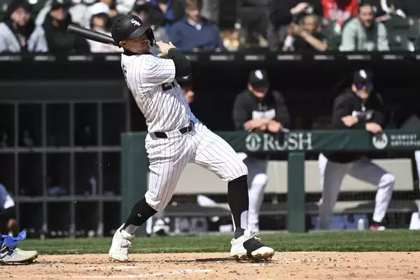 村上宗隆ショック　ホワイトソックス５番打者が守備中に足を引きずり途中交代