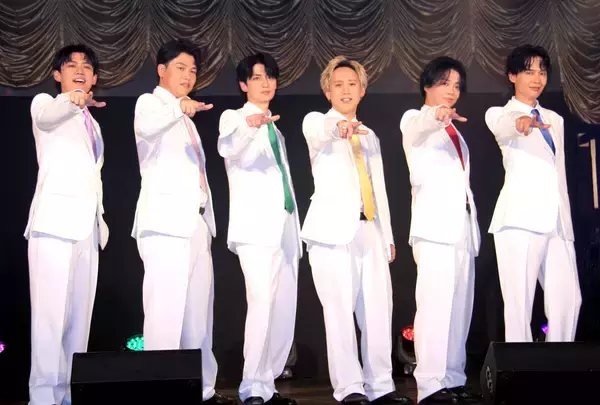 「黒帯」てらうちプロデュース・芸人アイドルユニット「漫烈」、初写真集発売　てち「マジで光栄」　目標は「温泉地で女性に応援していただくこと」