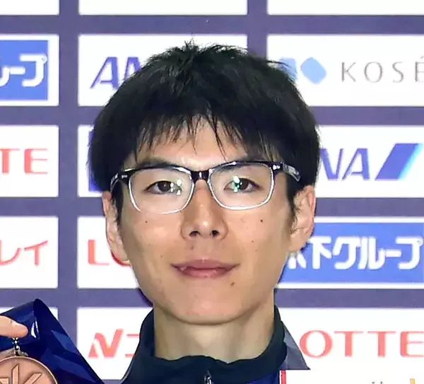 【Ｓスケート】男子１万Ｍ　菊池健太が大会新記録で初Ｖ　「うれしいが、レベルアップしないと世界ではまだまだ」　全日本距離別選手権