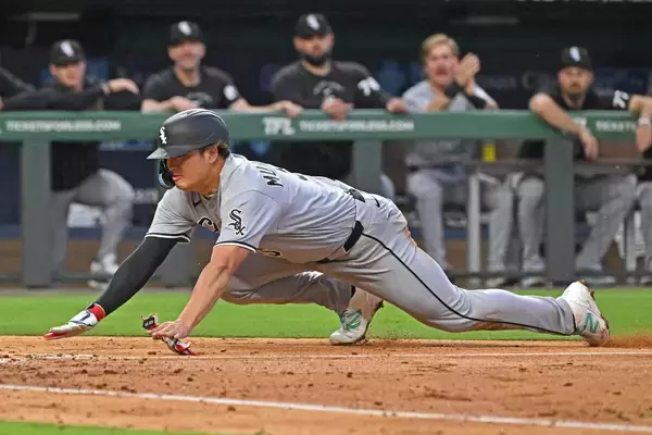 昨年ＤｅＮＡでプレーしたＡ・ケイが１７５０日ぶりのメジャー通算５勝目　村上宗隆が援護の先制ホームイン