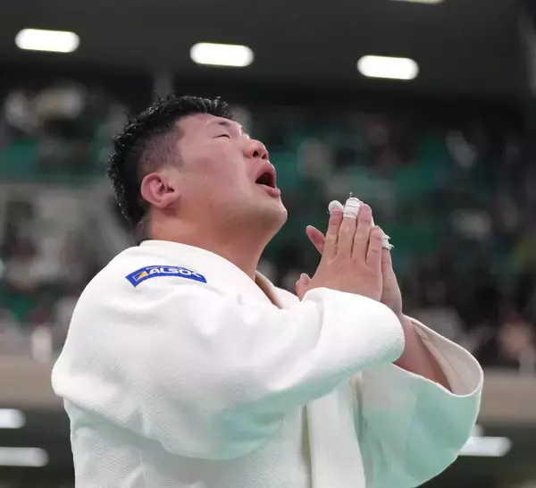 【全日本柔道】昨年覇者の香川大吾は３回戦で敗退　佐藤和哉に判定負け「出せずに悔しい」