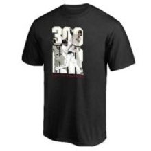 【巨人】坂本勇人の「通算３００本塁打」記念グッズ第１弾を販売　１３日に劇的サヨナラ３ラン