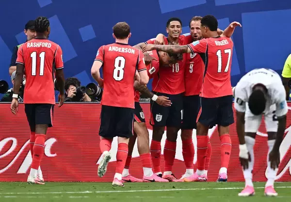 【Ｗ杯】イングランド、パナマに２ー０快勝で首位通過！　エースＦＷケインが“リネカー超え”の通算１１得点目