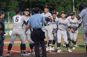 【高校野球】継続試合で２回表途中０―３から小山台が逆転勝ち　８回４得点で江戸川との都立対決制する…東東京大会