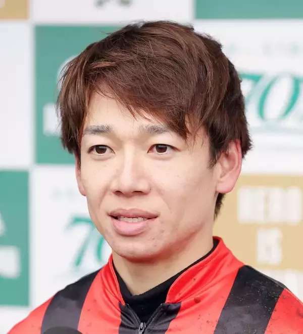 松山弘平騎手がＷＡＳＪ第２戦でスタート直後に落馬　地面激突のシーンにファン沈痛「ピクリとも…」「大丈夫かいな」