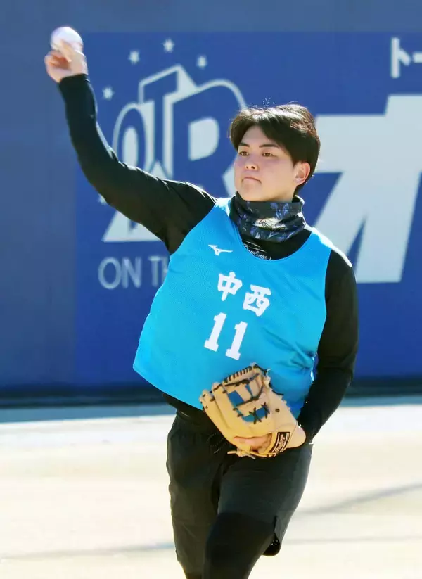 【中日】ドラフト1位･中西聖輝が新人合同自主トレ最終日にブルペンで33球　沖縄Cに向け準備着々