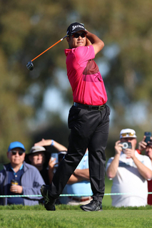 松山英樹「パー５で取れず苦しくなった」　７３で１８位に後退…１０打差で週末へ「少しでも縮めたい」