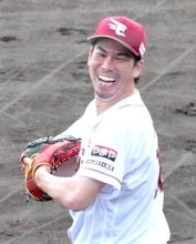 【楽天】前田健太、３７９１日ぶりのＮＰＢ登板で初回完全も　２回２失点、最速１４８キロ…ＤｅＮＡ・藤浪晋太郎との豪華な投げ合い