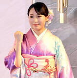 「新人演歌歌手・藤崎詩乃、５月のデビュー前にお披露目会「未熟ですが精いっぱい頑張っていきます」北九州出身の現役大学生」の画像1