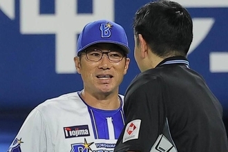 ＤｅＮＡ・相川亮二監督が来季も続投　就任１年目は借金最大１５を完済し３位フィニッシュ