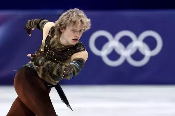 【五輪】王者・マリニン圧巻　４回転アクセル回避も会場熱狂