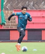【Ｊ２札幌】ＤＦ浦上仁騎が１か月ぶりに全体練習に合流　右太もも肉離れから復帰し「パッション全開でやっていきたい」
