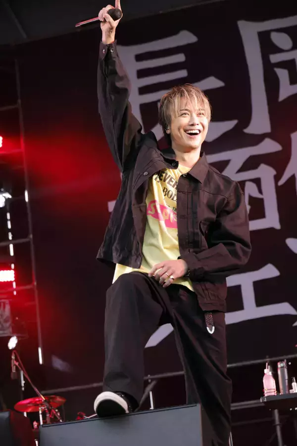 ＥＸＩＬＥ　ＴＡＫＡＨＩＲＯ　フェスで「道」など１０曲熱唱「心を込めた歌と音楽を」デビュー２０周年の誓い