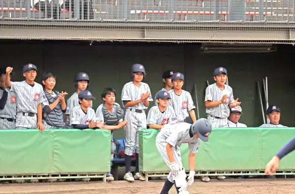 【ボーイズリーグ】大阪箕面が逆転勝利で８強入り　関西さわやか大会